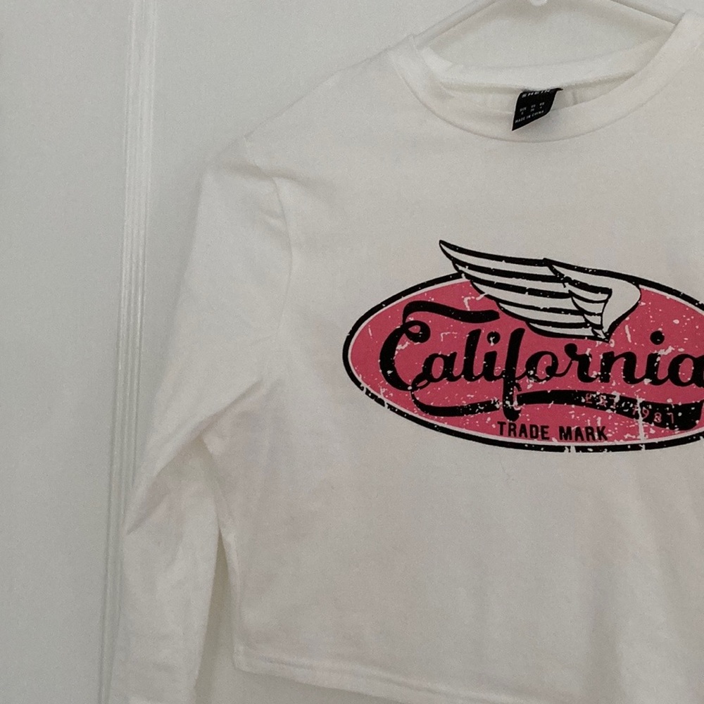 Long Sleeve California Shein Crop Top - Picture 8 of 12